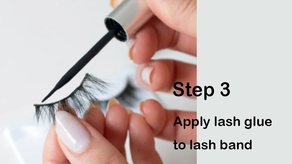 apply lash glue