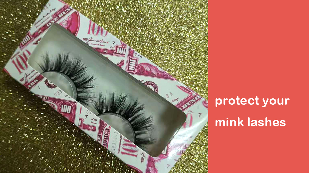 protect your lashes in the lash box