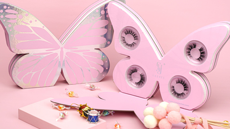 butterfly-shaped lash box