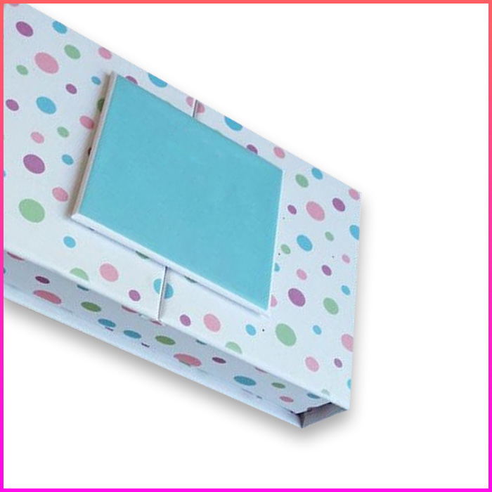 cute colored dotted middle flip open lash box
