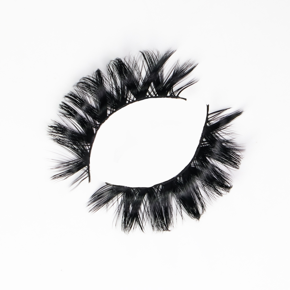 dramatic russian lashes
