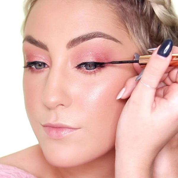 OEM Eyeliner Pen Wholesale to Delight Your Beauty Clients