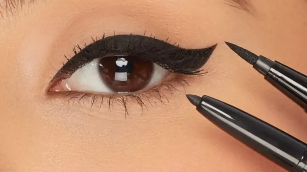 what eyeliner is best for lash extensions