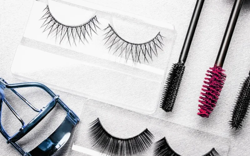 Best False Eyelashes for Beginners