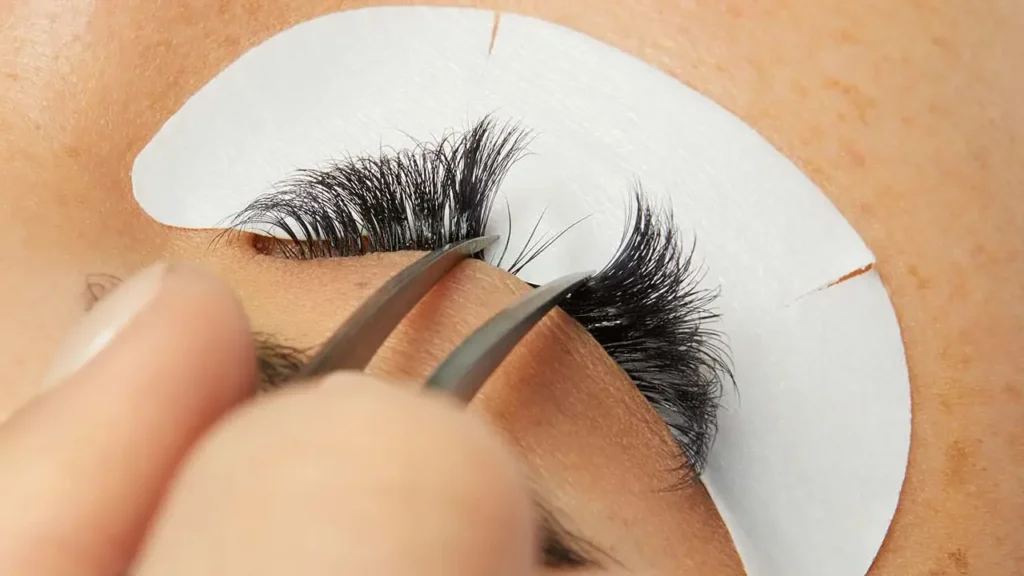 lash extension isolation