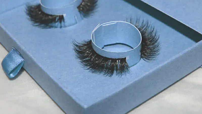 How to Put on Bio Plant Fiber Lashes