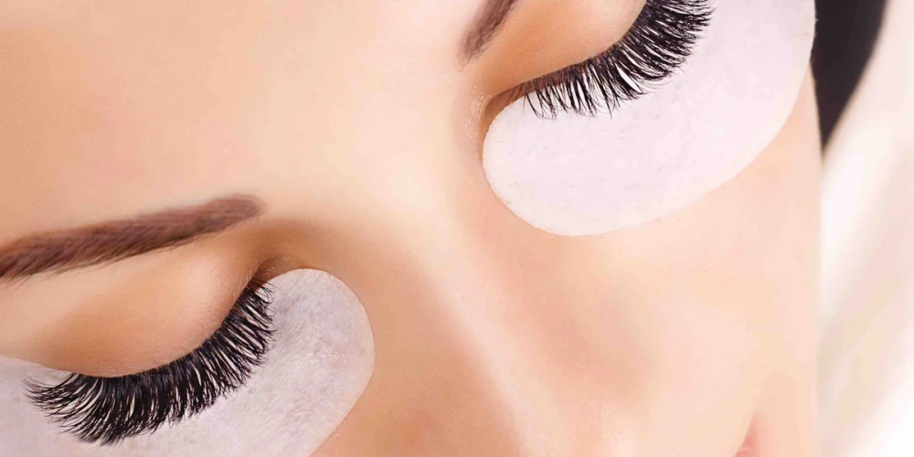 What Are Silk Eyelash Extensions