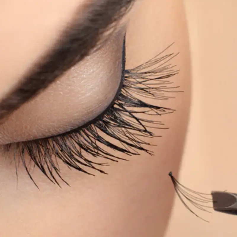 how to place lash extensions