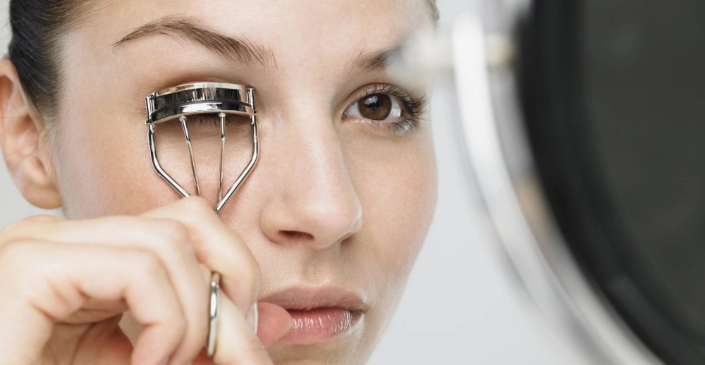 use a quality eyelash curler