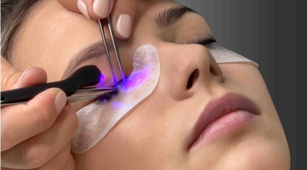 what are led lash extensions