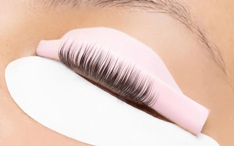 how to apply eyelash perm properly