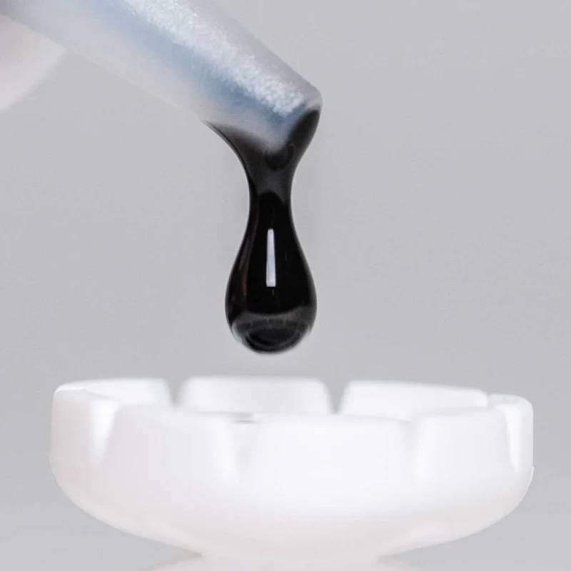 preventing eyelash glue dried up in bottle