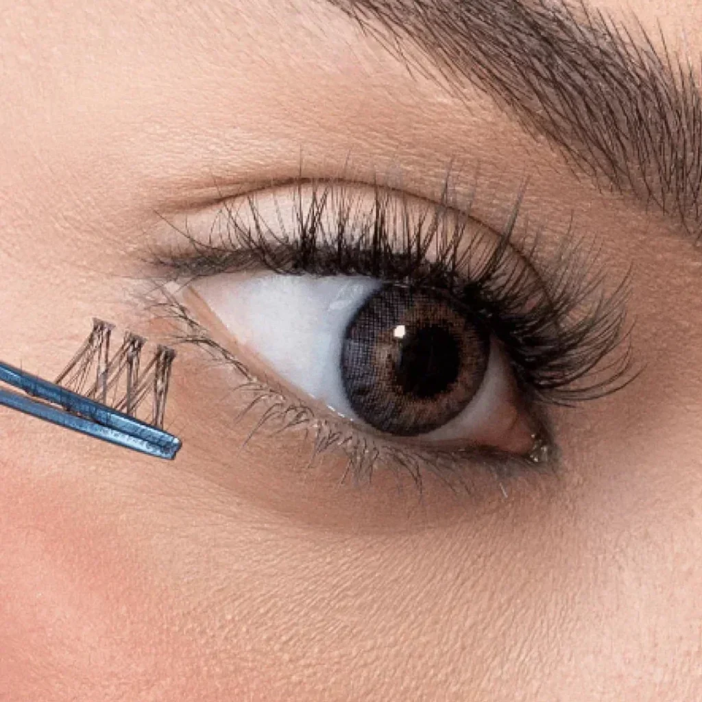 cluster lashes last longer