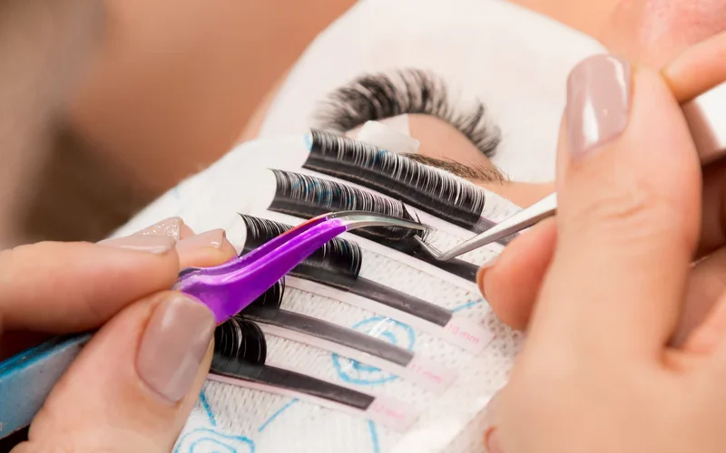 premade fans explained only for professional lash artists