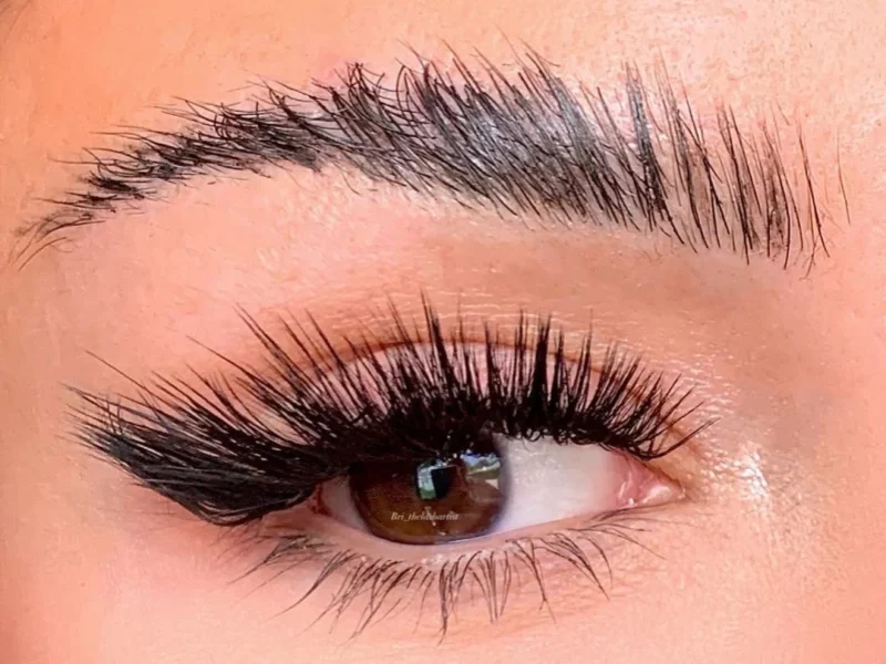 Fox Eye Hybrid M Curl Lashes