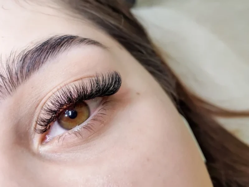 classic hybrid lashes