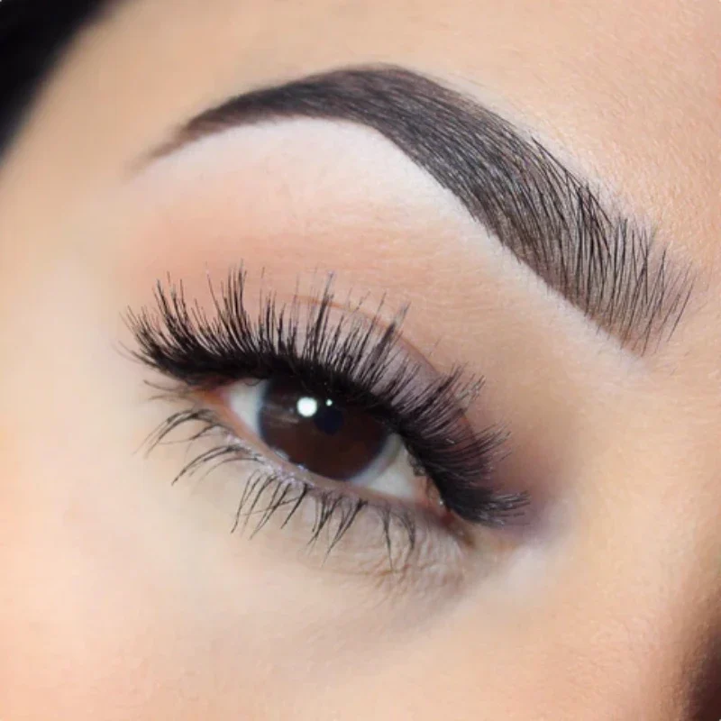 wispy doll eye lashes